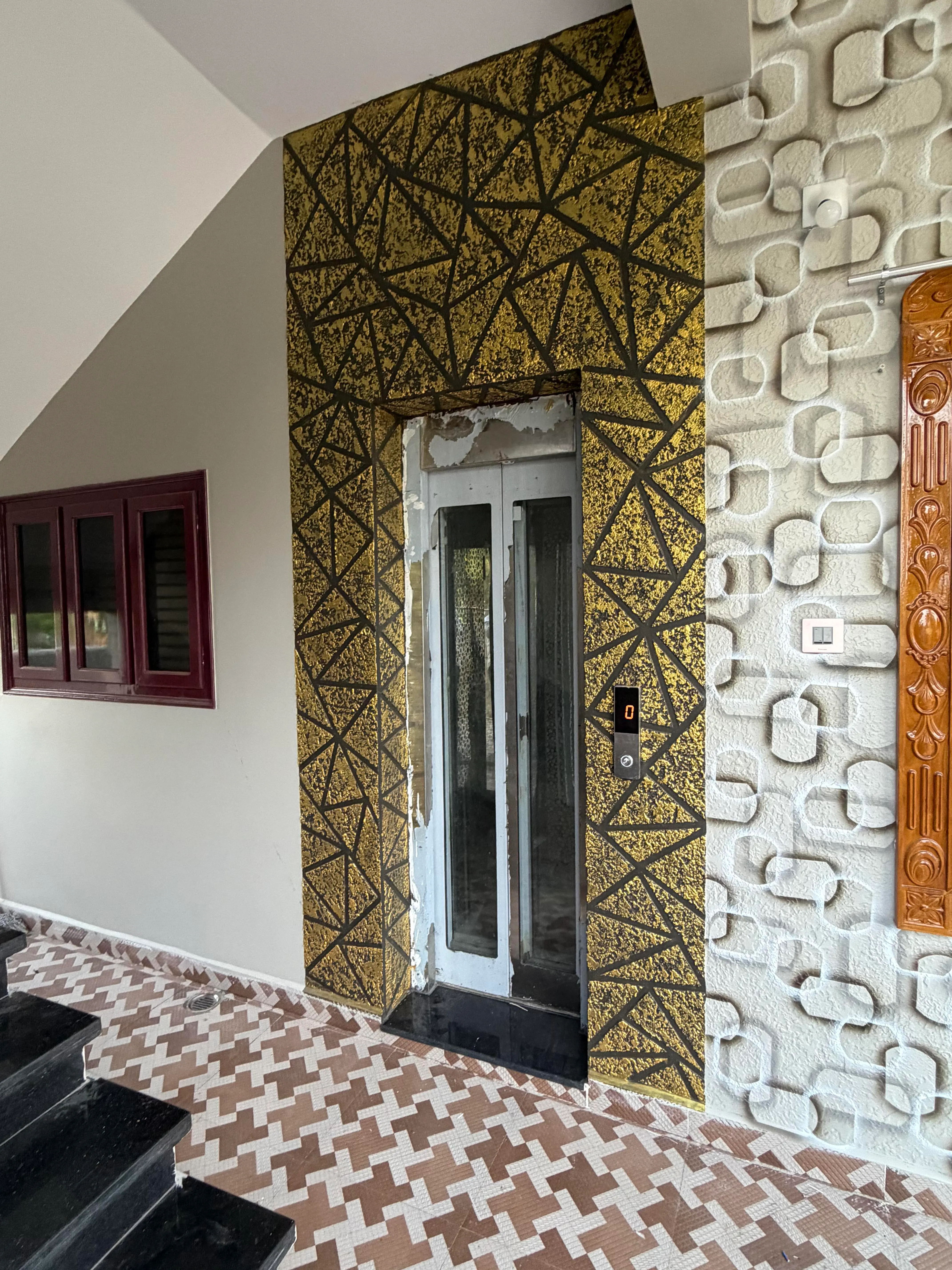 Wide view of the common area